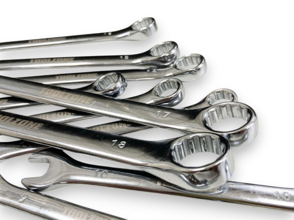 T/Z 18PC MM COMBI SPANNERS IN HD TRAY