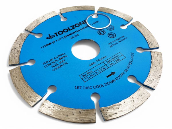 TOOLZONE 41/2 SEG. DIAMOND CUTTING DISC"